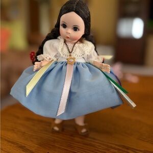 Vintage Madame Alexander Miniature Showcase Israel #568 8” Doll